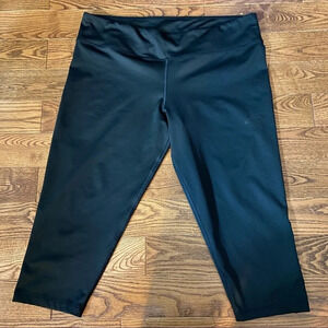 💥5/$25 Adidas‎ women’s black  capri leggings